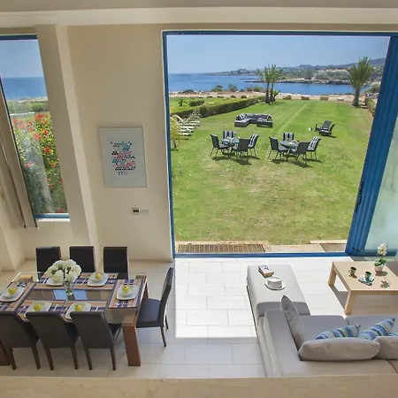 Apartment Naxos Protaras